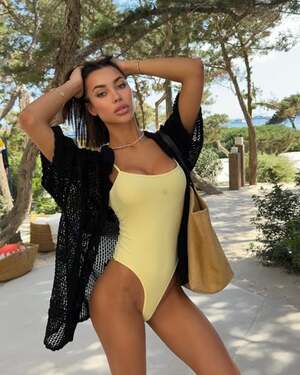 Jacqueline Moussa nude 8