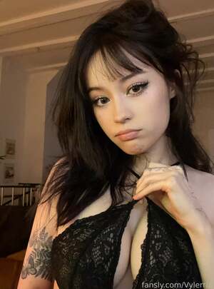 Jade-Anh Ngo nude 10