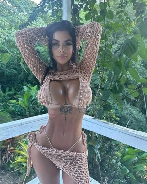 Jaiane Limma nude 2