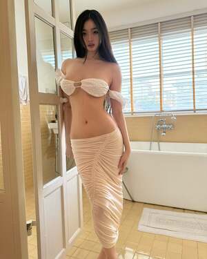 Jamie Tan nude 2