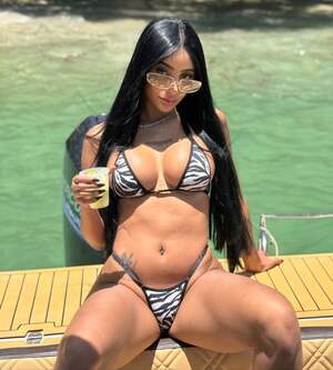 Jamilly Carvalho nude 5