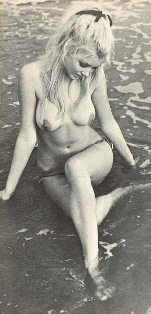 Janet Agren nude 9