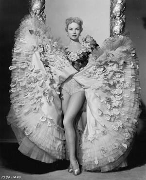 Janet Leigh nude 4
