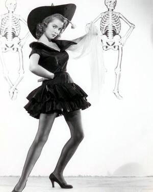 Janet Leigh nude 6