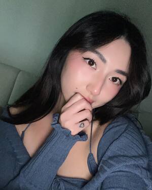 Janet Rose Xu nude 12
