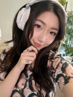 Janet Rose Xu nude 8