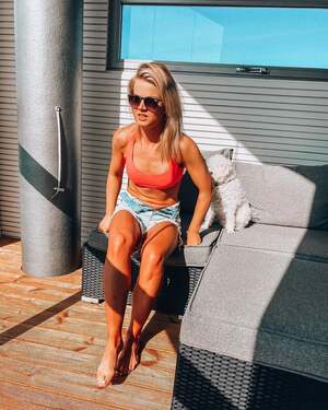 Janni Hussi nude 6