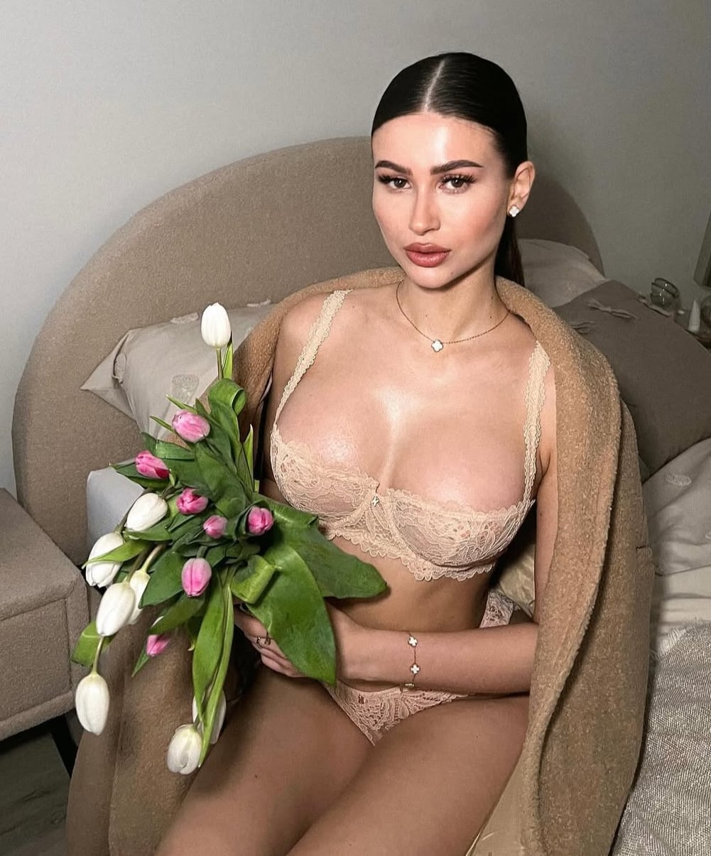 Jasmin Norris nude 5
