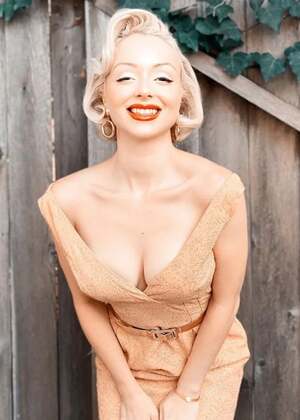 Jasmine Chiswell nude 5