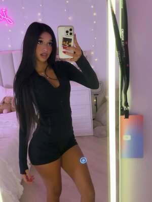 Jasmine Mir nude 9