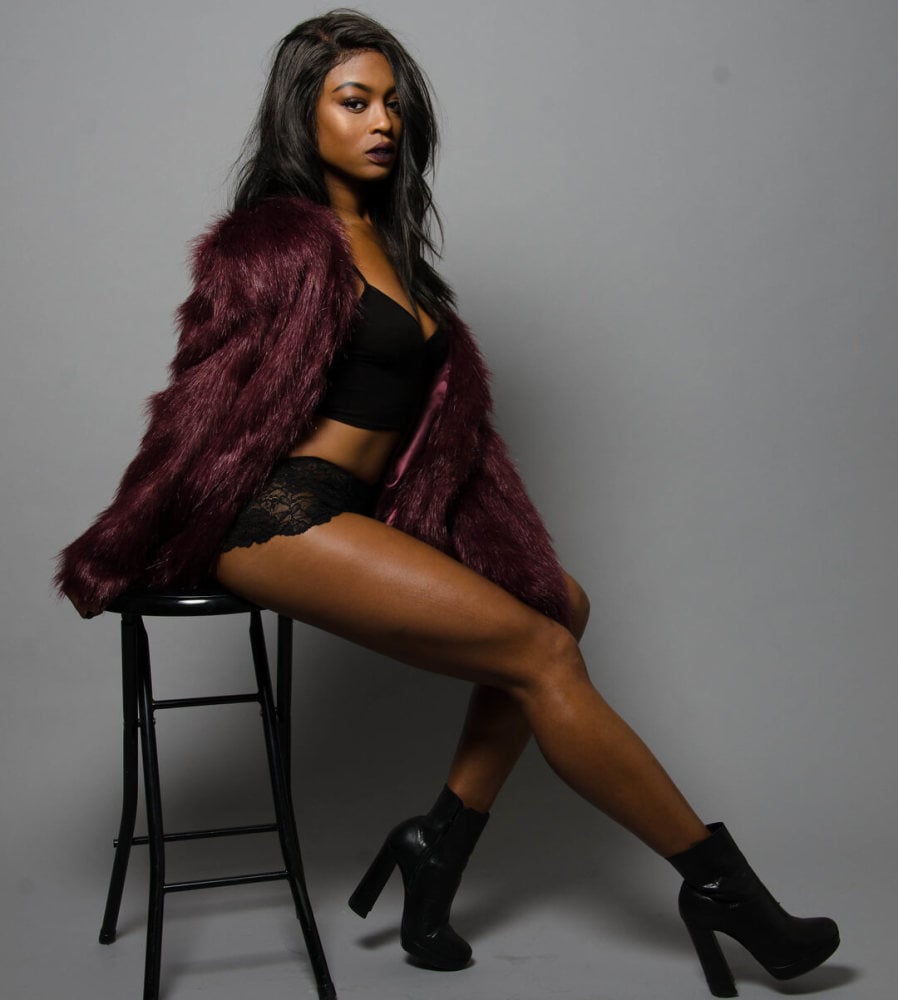 Javicia Leslie nude 9
