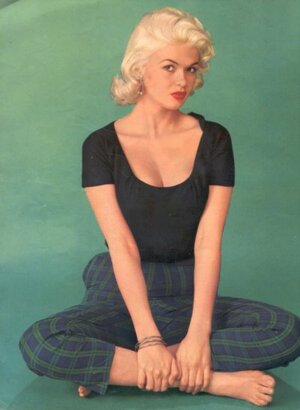 Jayne Mansfield nude 4