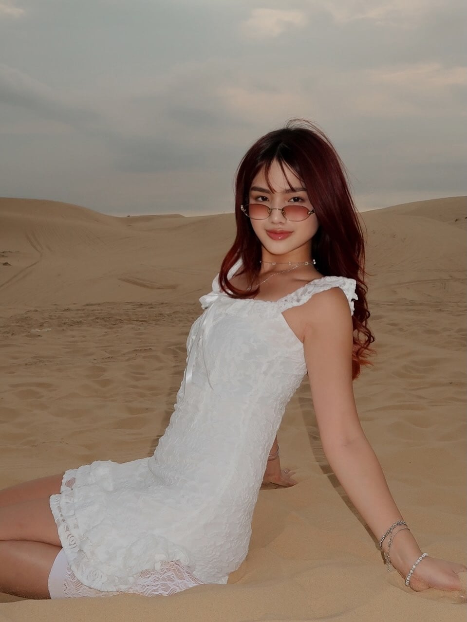 Jazmine Tan nude 3