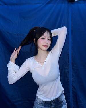 Jeewon nude 4