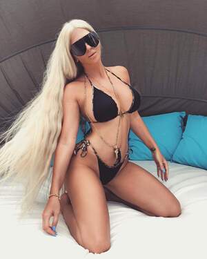 Jelena Karleusa nude 11