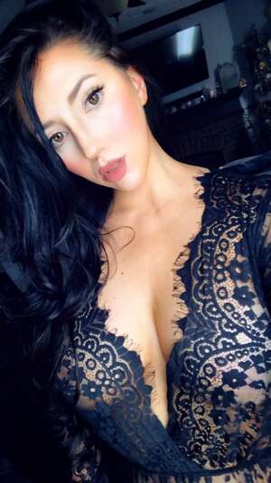 Jen Giggles nude 7