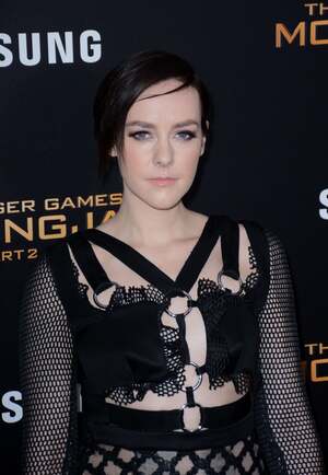 Jena Malone nude 11