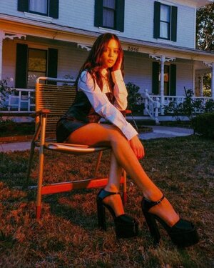 Jenna Ortega nude 5