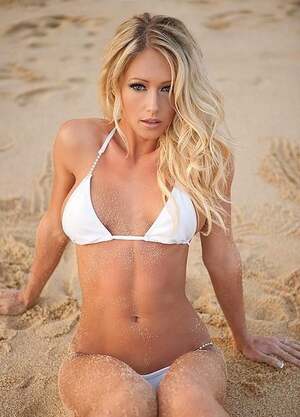Jenna Renee Webb nude 7
