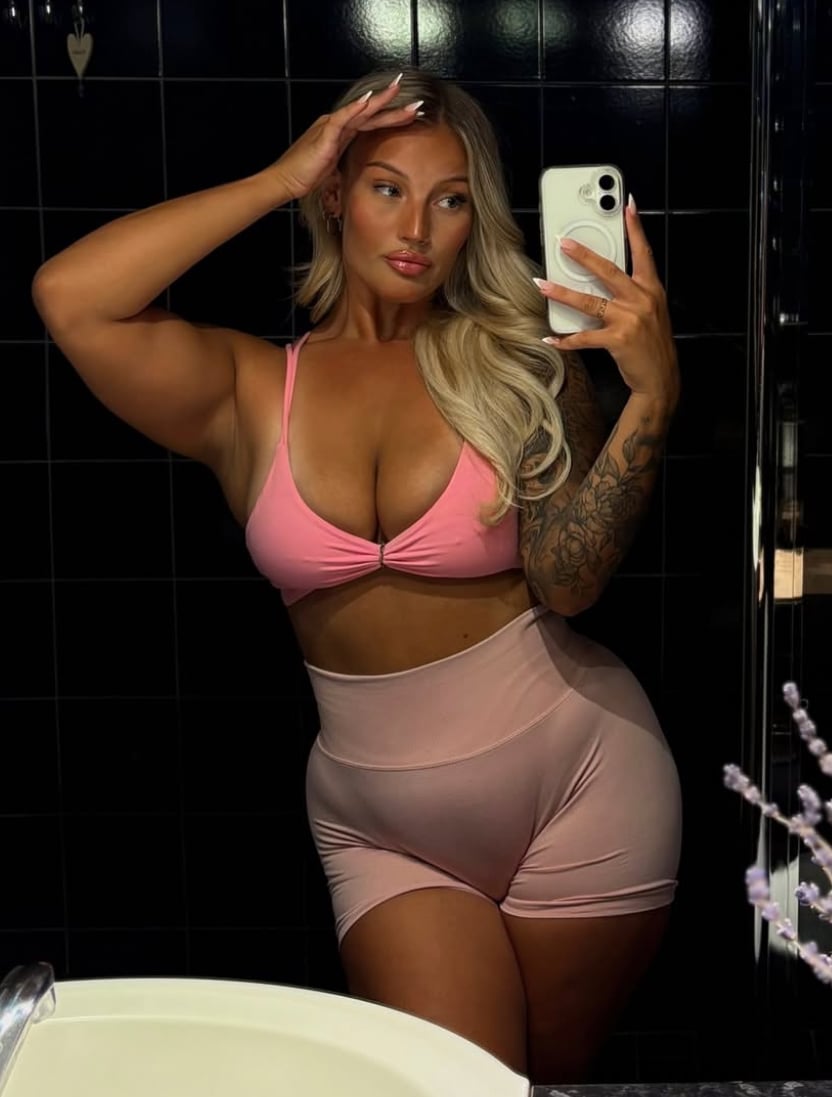 Jenni Seppa nude 1