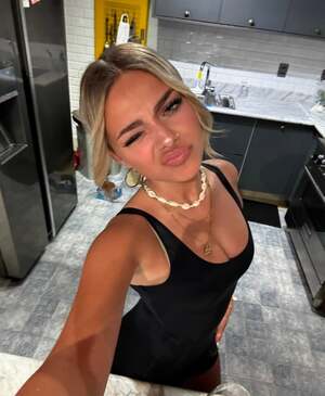Jenni Serpi nude 7