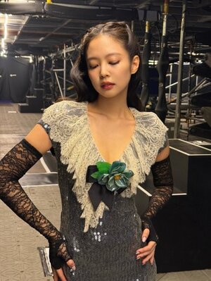 Jennie Kim nude 12