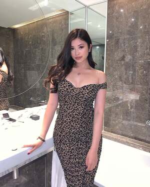 Jennie Nguyen nude 11