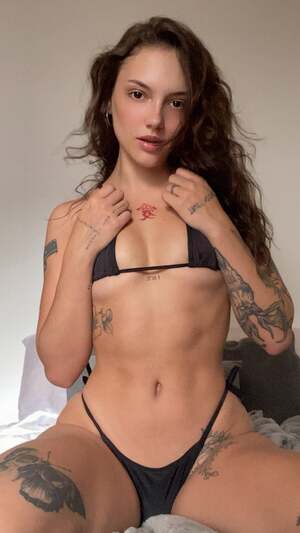 Jennifer Figueiredo nude 5