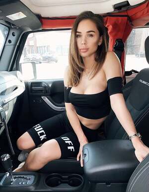 Jenny Hanna nude 4