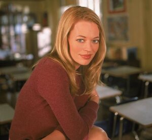 Jeri Lynn Ryan nude 9