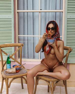 Jessica Bader nude 7