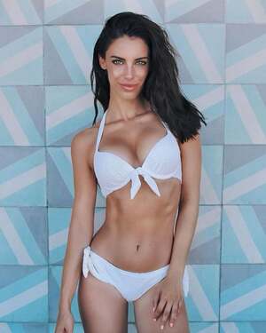 Jessica Lowndes nude 4