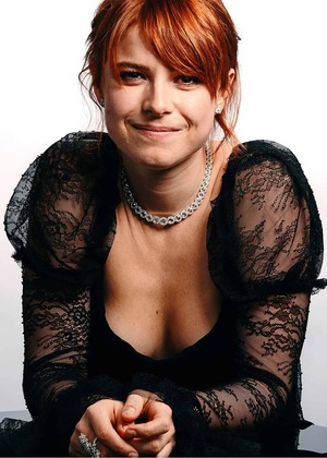 Jessie Buckley nude 5