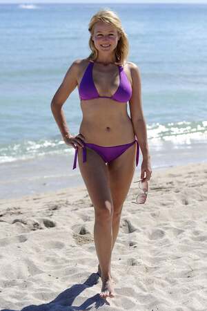 Jewel Kilcher nude 12