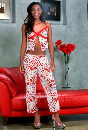 Jharin nude 3