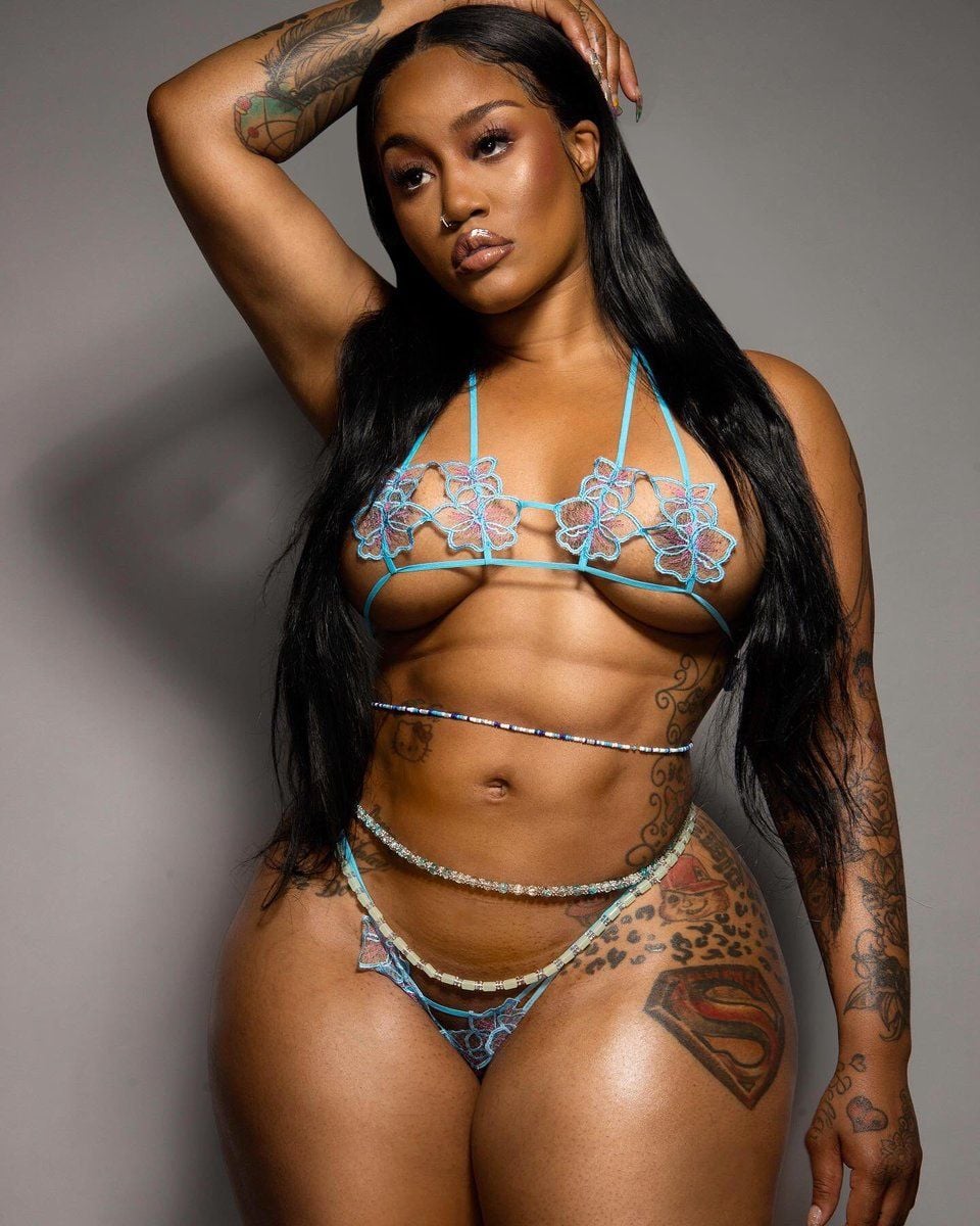 Jhonni Blaze nude 2