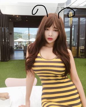 Ji Seong nude 7