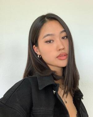 Jihoon Kim nude 5