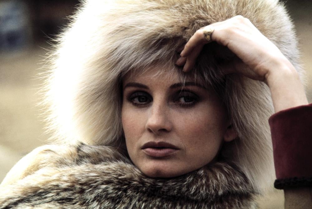 Jill Ireland nude 8