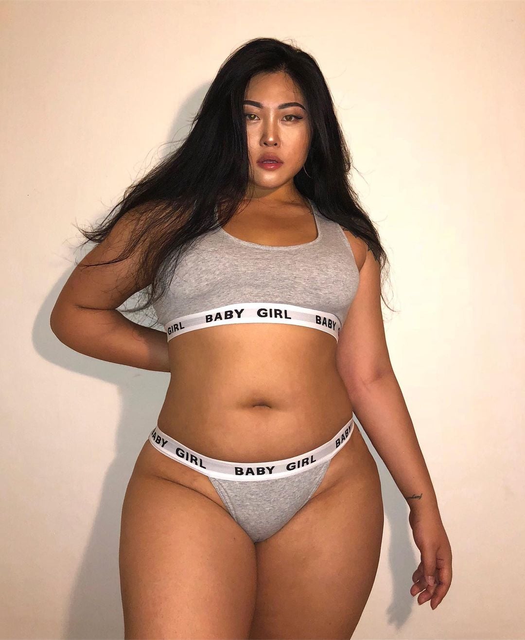 Jin Baek nude 10