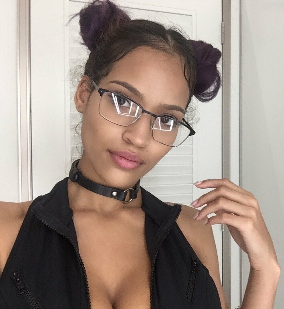 Jinna Cabrera nude 12