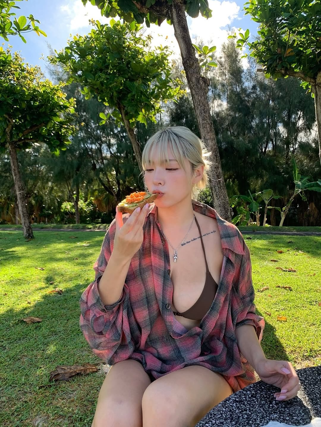 Jisamss nude 4