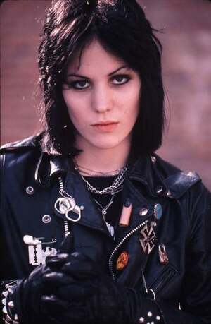 Joan Jett nude 10