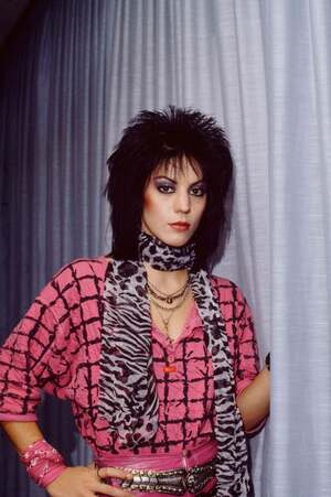 Joan Jett nude 8