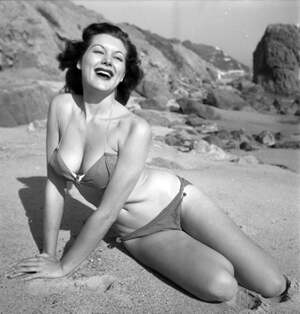 Joanne Arnold nude 12