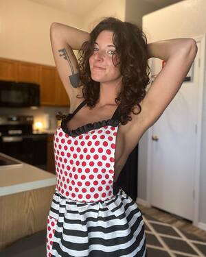 Joey Lee nude 10