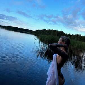 Johanna Juhlin nude 12
