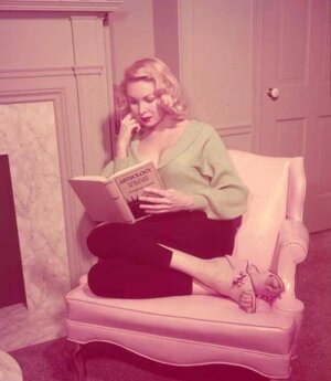 Joi Lansing nude 9