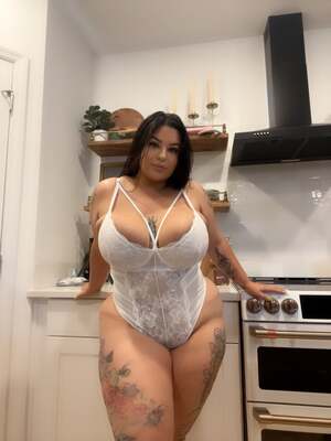 JoJo Vixxen nude 2