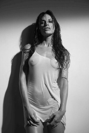 Jolene Blalock nude 5